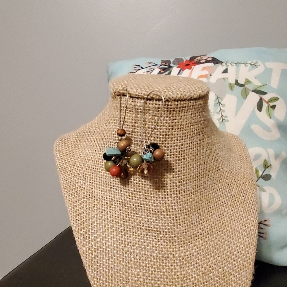 Dangle earrings